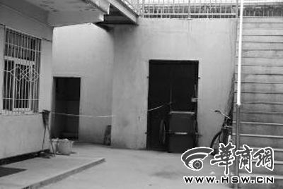 昨日下午，延長縣第二幼兒園的廁所前已拉起警戒線