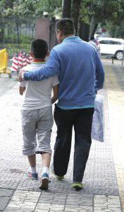 11歲男生做錯題被補習(xí)班老師扇耳光致耳膜穿孔