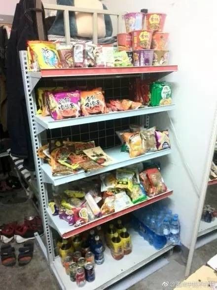 這個(gè)學(xué)校的男生宿舍火了！女同學(xué)都喊著要嫁