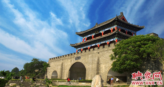 中外游客紛紛贊嘆——大美開(kāi)封 流連忘返