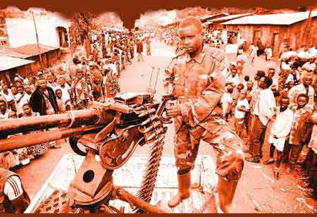 武裝組織士兵在“領地”巡邏。